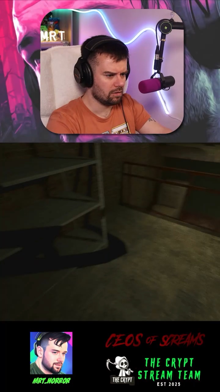 That’s the wrong way #mrt_horror | Lowlight