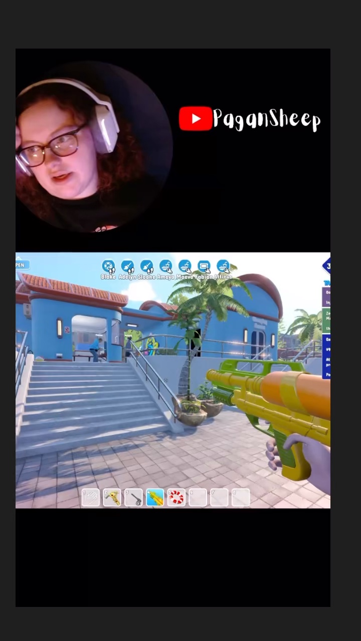 The audacity of her?! #WaterparkSimulator #Indiegames #Simulatorgames | Lowlight
