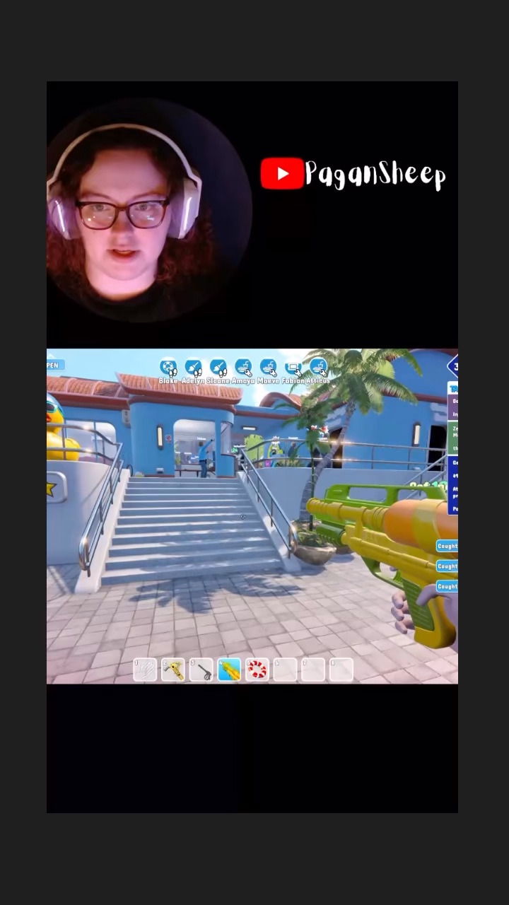What’s going on?! #WaterparkSimulator #SimulationGames #Indiegames | Lowlight