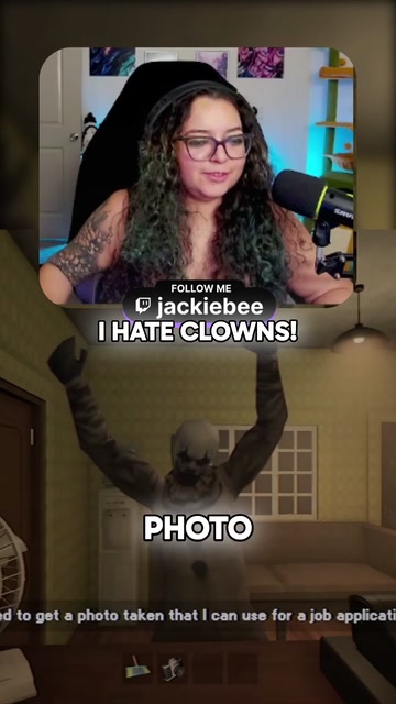 I Hate Clowns! 🤡😱 | Lowlight