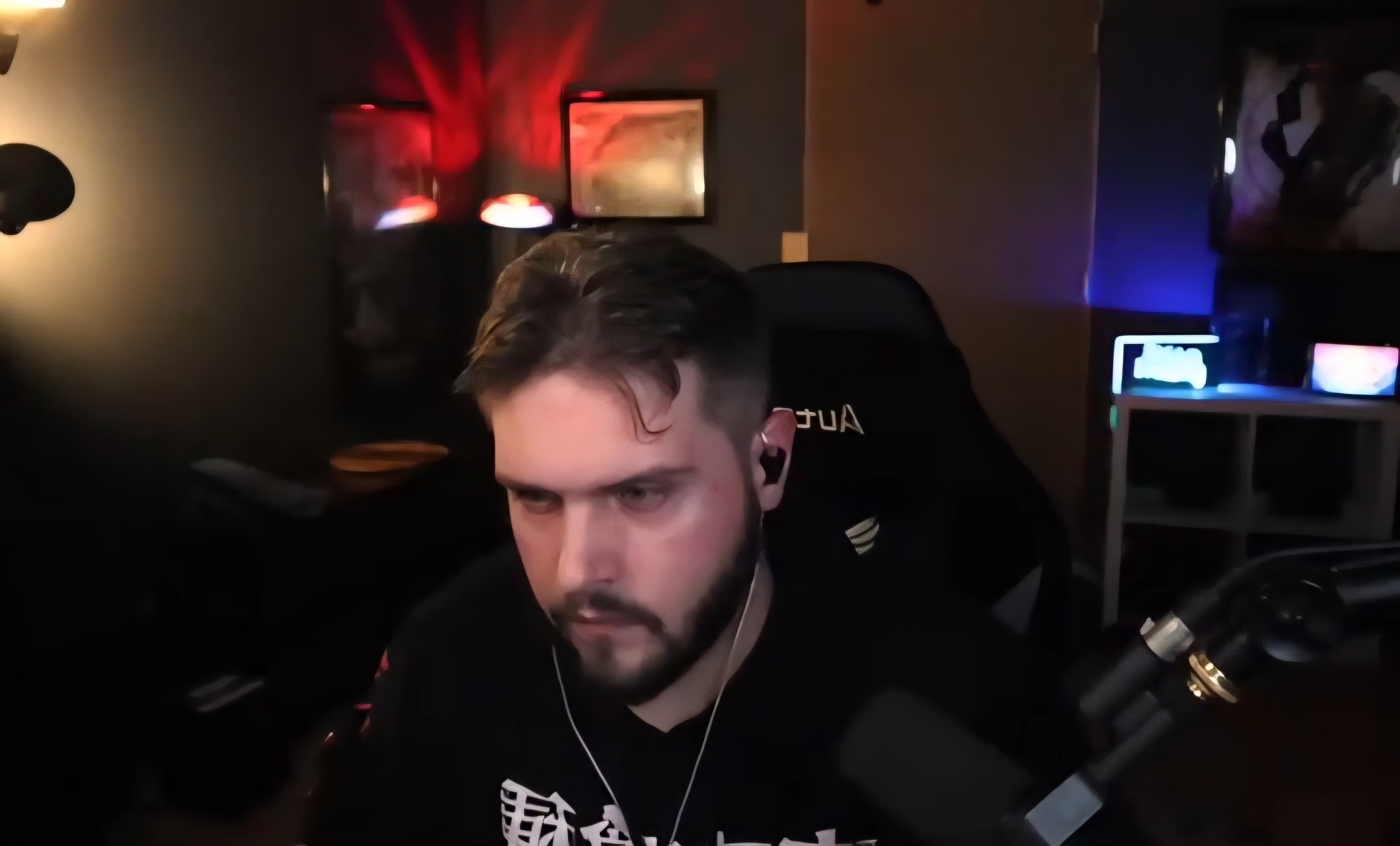 Radiantmanbun on Lowlight