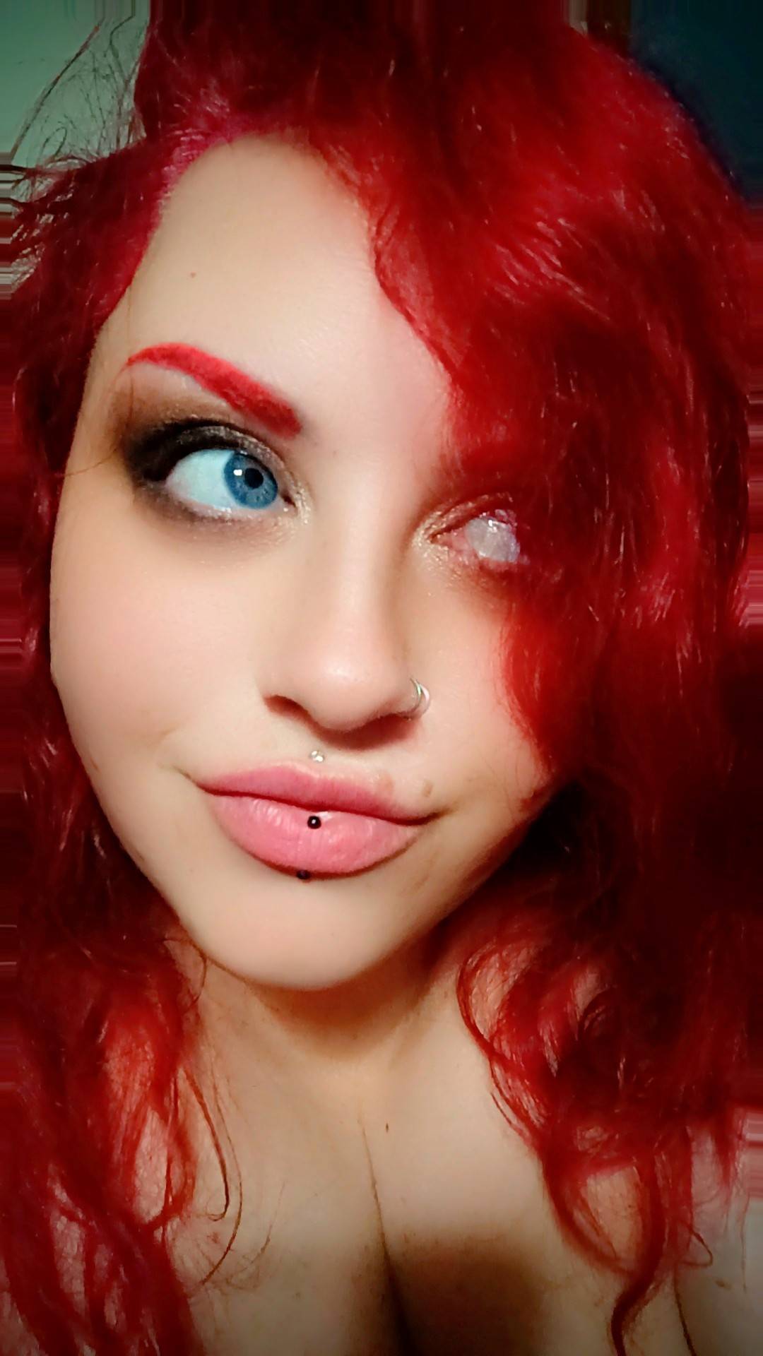 HeyyyMissRedHead on Lowlight